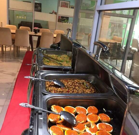 هتل Dna Fun Zone Pekanbaru