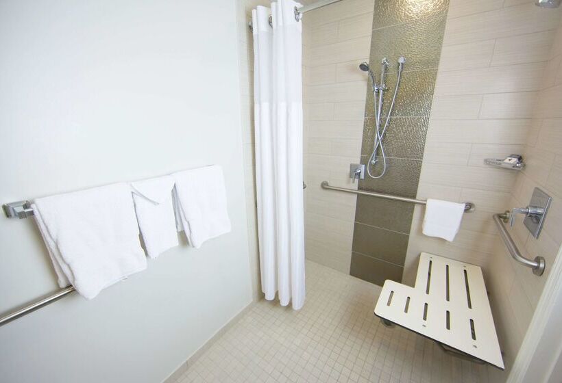 Doubletree By Hilton Hotel Savannah Historic District