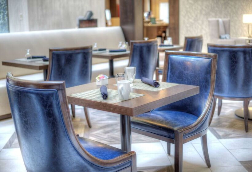 هتل Doubletree Suites By Hilton At The Battery Atlanta