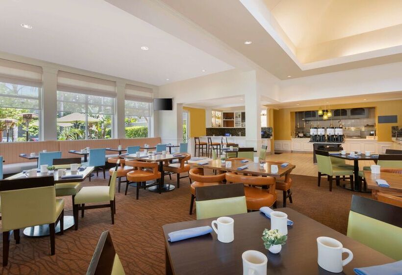 בית מלון כפרי Hilton Garden Inn Lax  El Segundo
