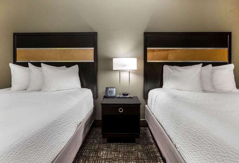 هتل La Quinta By Wyndham San Diego Mission Bay