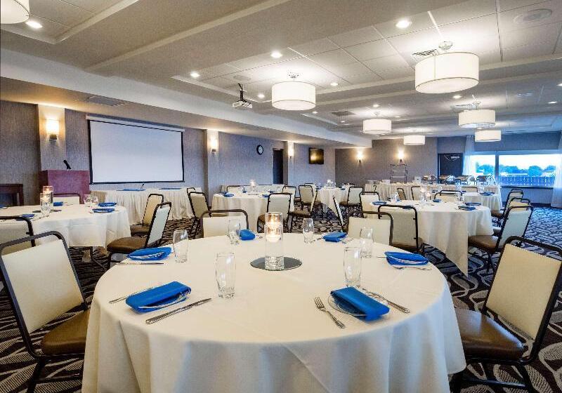 هتل Crowne Plaza Niagara Falls Ny   Riverside, An Ihg