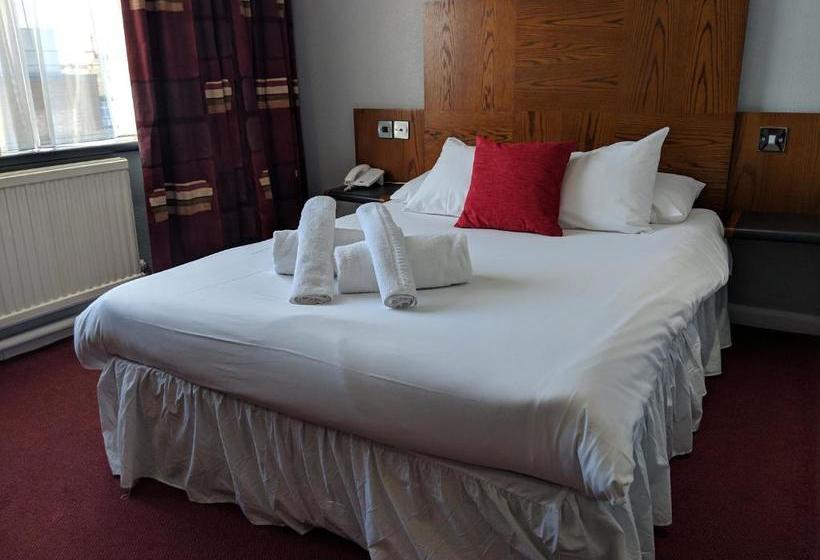 هتل Ramada By Wyndham Loughborough