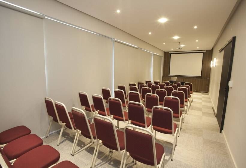 Rio Hotel By Bourbon Curitiba