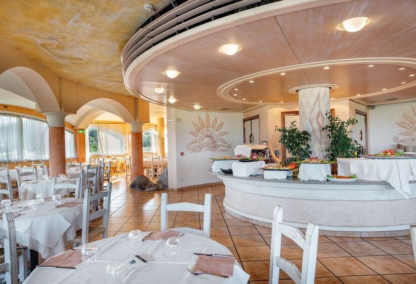 Отель Sant Elmo Beach