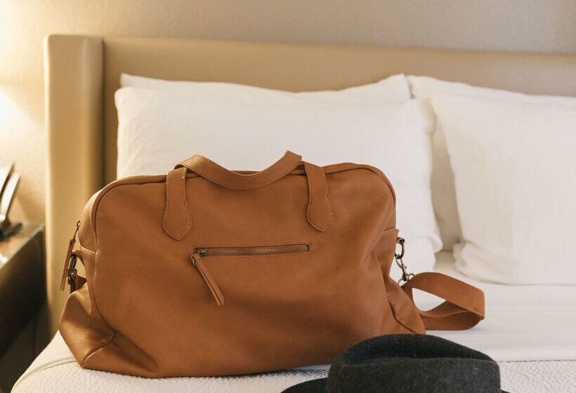 هتل The Bluff Savannah Historic, Tapestry Collection By Hilton