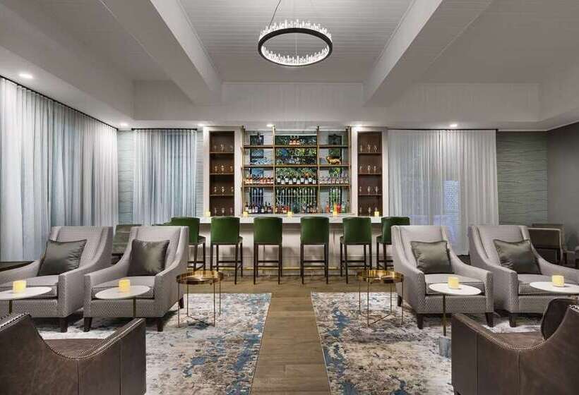 هتل The Bluff Savannah Historic, Tapestry Collection By Hilton