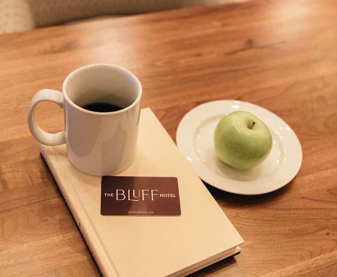 هتل The Bluff Savannah Historic, Tapestry Collection By Hilton