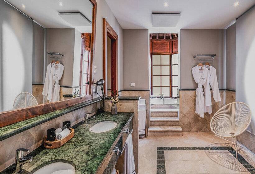 هتل The Level At Melia Villaitana