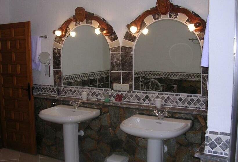 Отель Villa Lehmi
