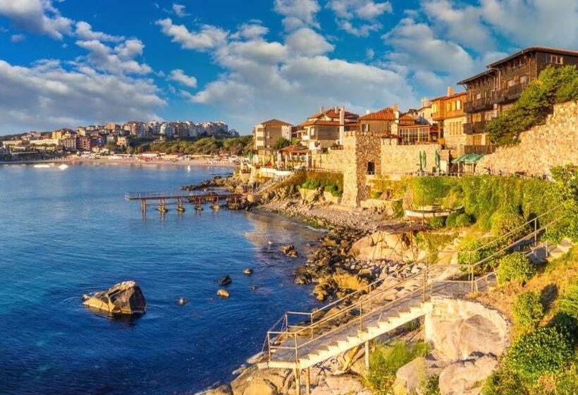 Bed and Breakfast Marina Sands Bijou Boutique Is An Excellent Choice For Travelers Visiting Obzor