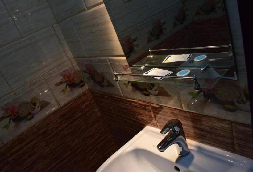 فندق الفهد الذهبى للشقق المفروشه