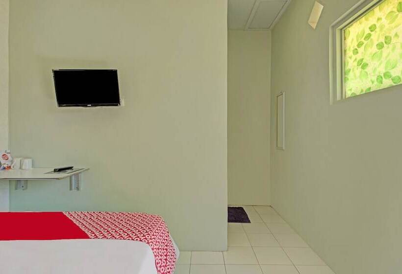 בית מלון כפרי Oyo 3208 Inn App