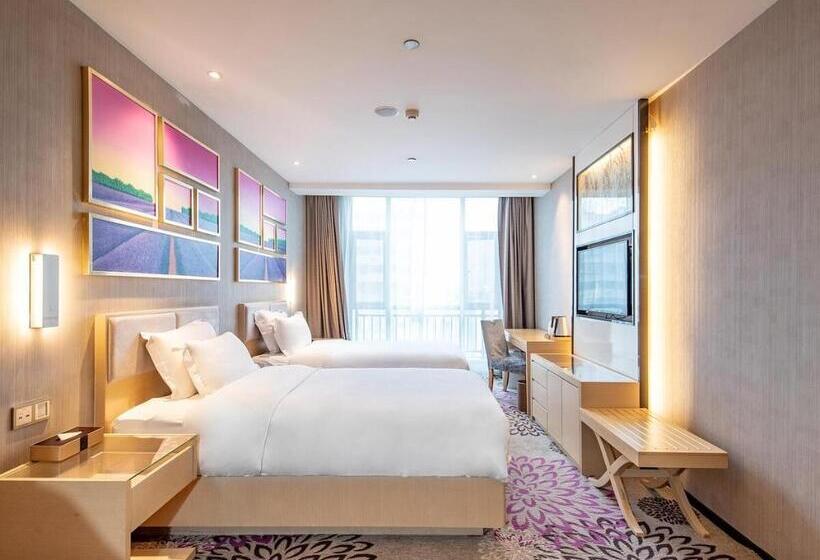 Lavande Hotel Xiangyang Train Station Peoples Square