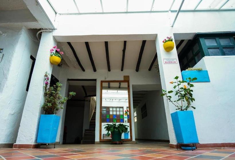 پانسیون Villa Chie Plaza Mayor