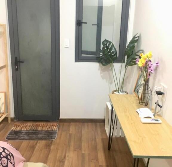 تختخواب و صبحانه 1993’s House