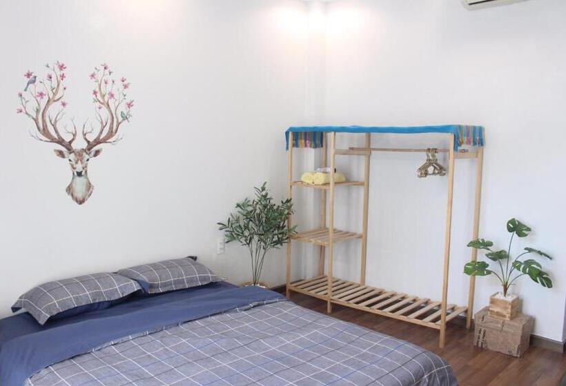 تختخواب و صبحانه 1993’s House