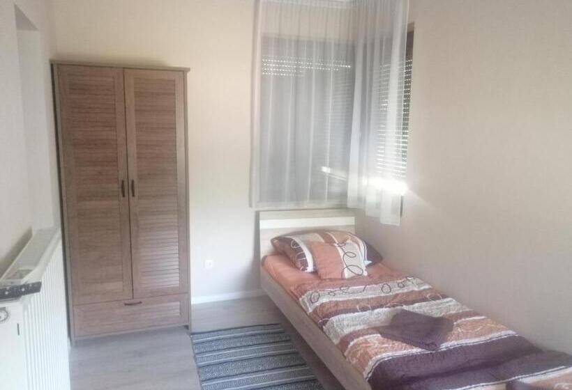 Cserke Apartmanház