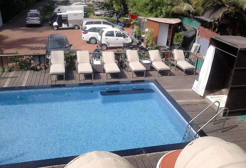 Fahrenheit Hotels & Resorts