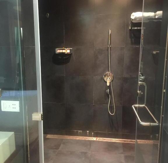 Fahrenheit Hotels & Resorts