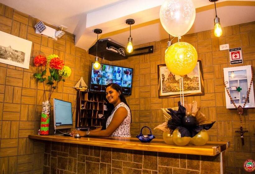 هتل Hostal Casa Roma