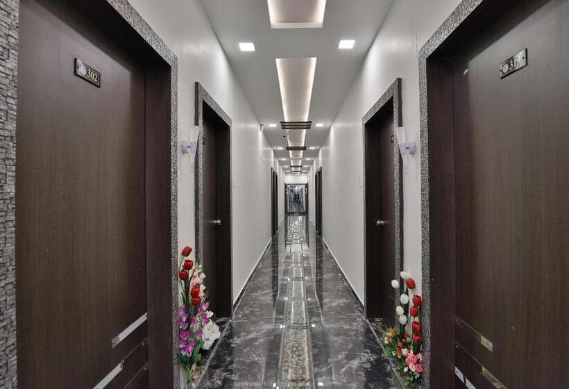 בית מלון כפרי O Shiv Residency