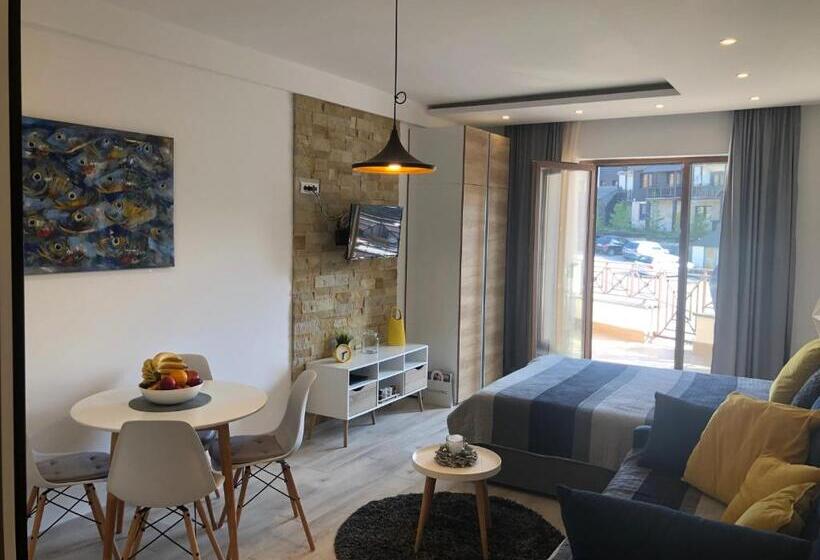 Milmari Resort   Apartman L43