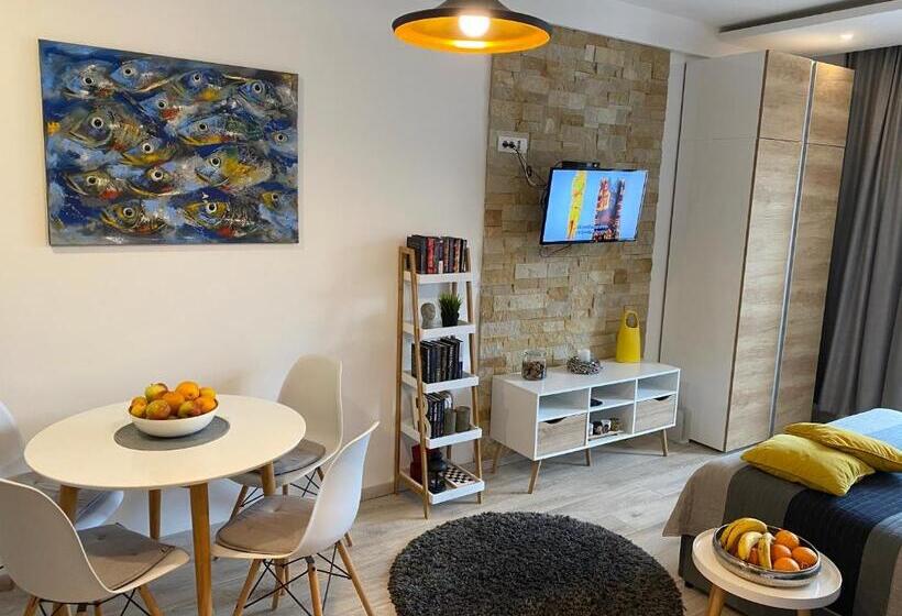 Milmari Resort   Apartman L43