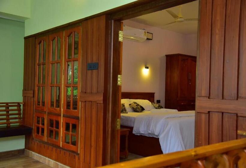 Royal Kazbay Beach Resort