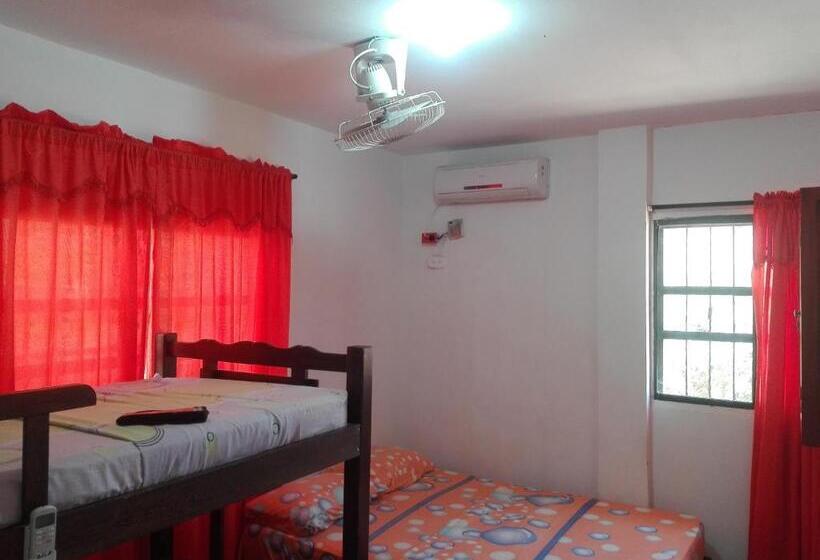 هاستل Hostal Casa Yhoanny