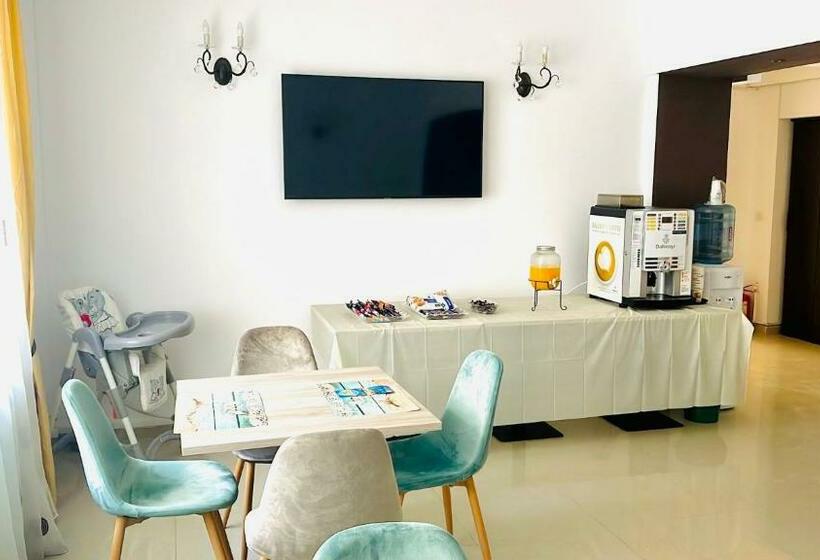 پانسیون Casa Alex