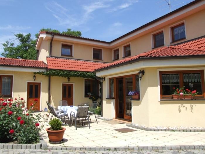 펜션 Penzion 77   Garni