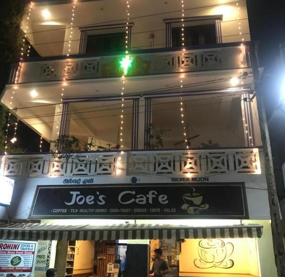 펜션 Silver Moon Guest House