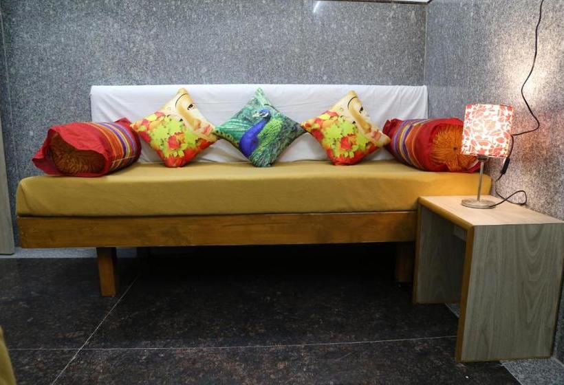 فندق Ram Inn A Business Stay