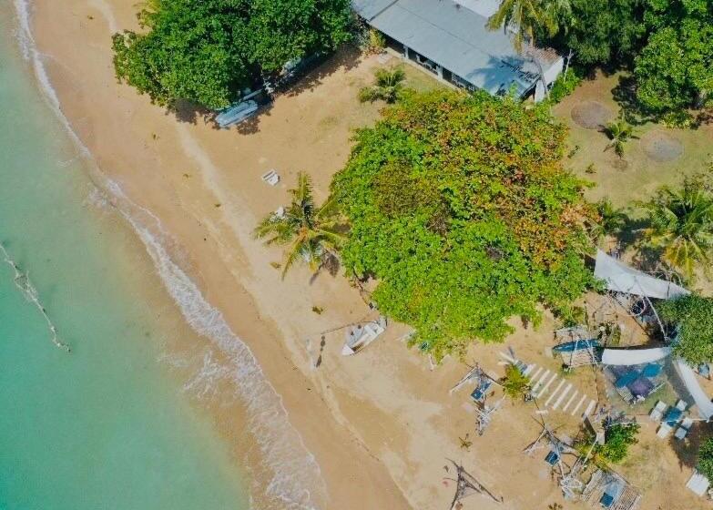 استراحتگاه Baan Koh Mak