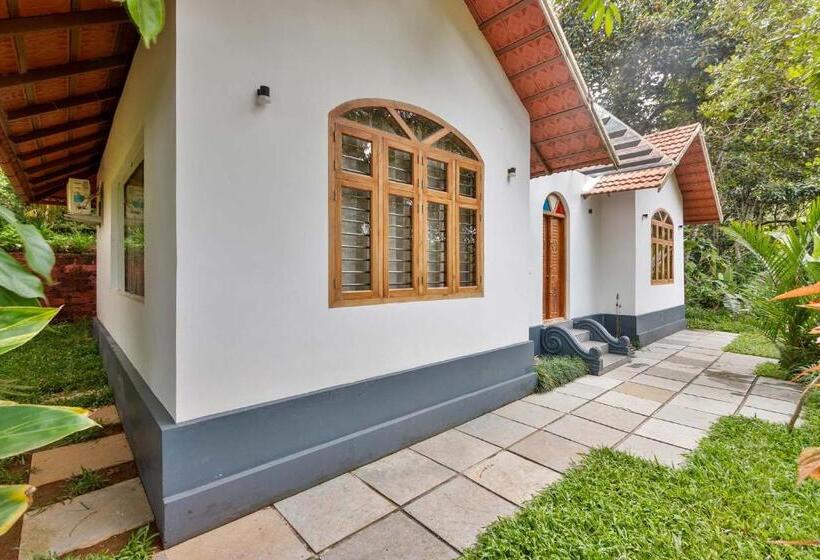 منتجع Stayvista At Serene Valley With Bonfire & Badminton