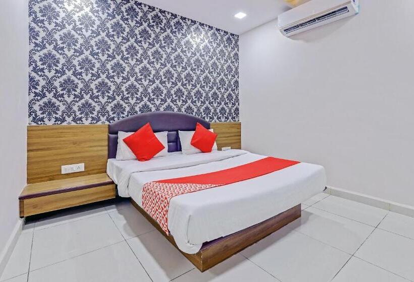 בית מלון כפרי Shiv Inn