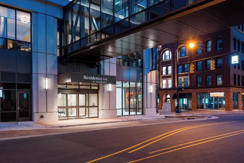 هتل Residence Inn By Marriott Grand Rapids Downtown