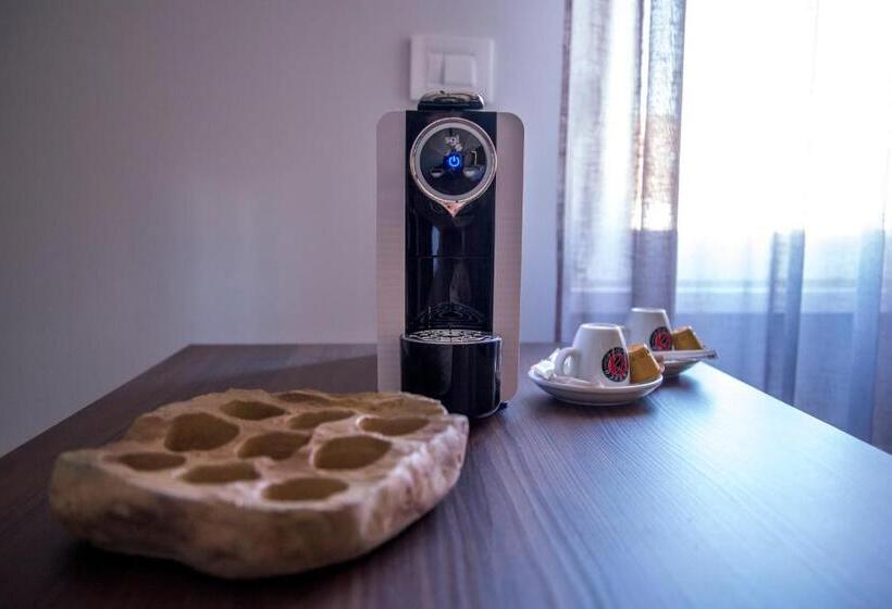 پانسیون Korpa Deli Rooms Spa