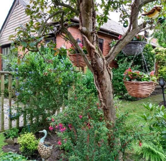 ベッドアンドブレックファースト Hollingworth Lake Guest House Room Only Accommodation