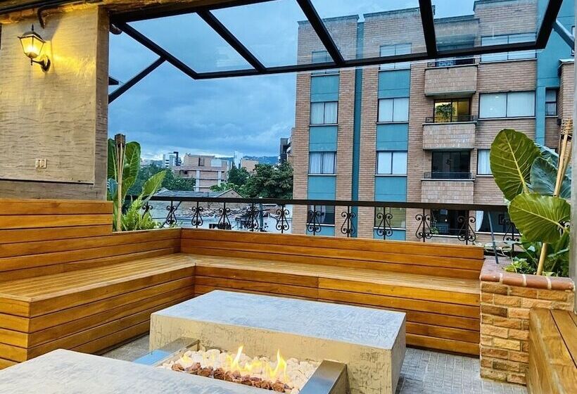 هتل Casa Santafe   Coliving