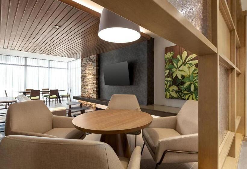 בית מלון כפרי Fairfield By Marriott Inn & Suites Bonita Springs