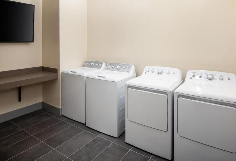 בית מלון כפרי Hyatt House Tallahassee Capitol University