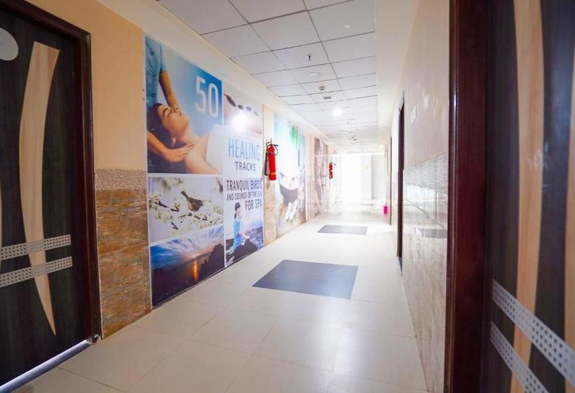 فندق Oyo 61376 The H D , Bar & Restaurant