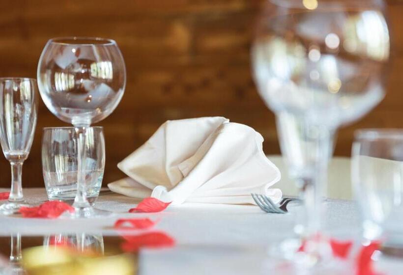 تختخواب و صبحانه Il Castagneto