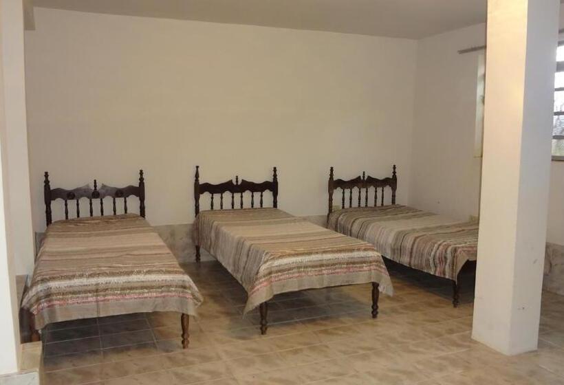 Hostel Mirante Do Vale