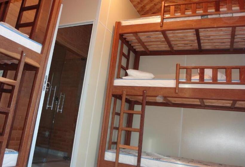 Hostel Mirante Do Vale