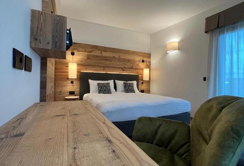 בית מלון כפרי Albergo Vezzana