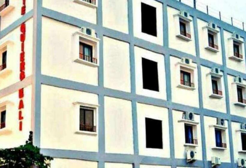 هتل Asher Bali Transit