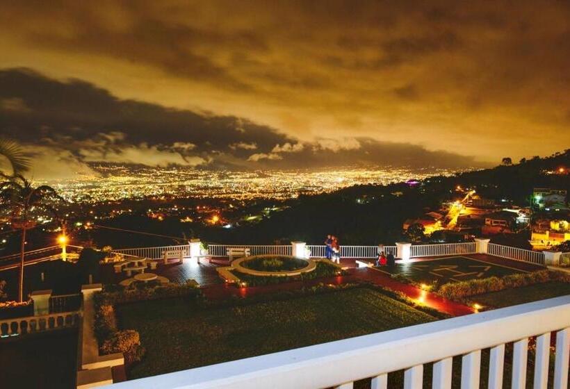 فندق Fogo Resort